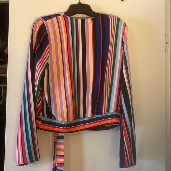 Multicolor Tie Front Blouse - Picture 4 of 4